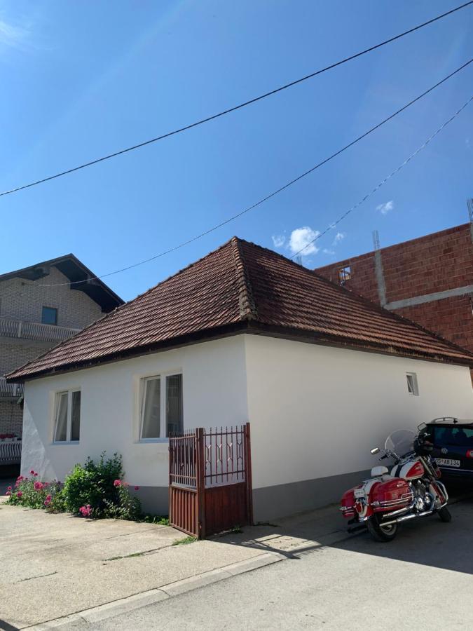 Lejla'S Guesthouse Gusinje Exterior foto